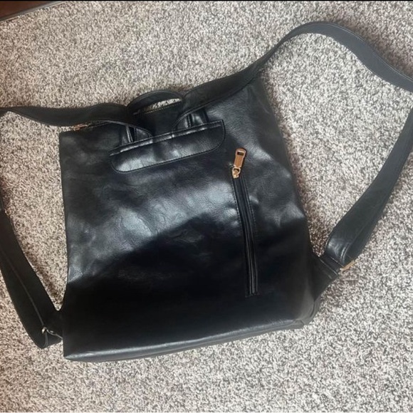 Modern Chic Backpack/Purse - Picture 4 of 4